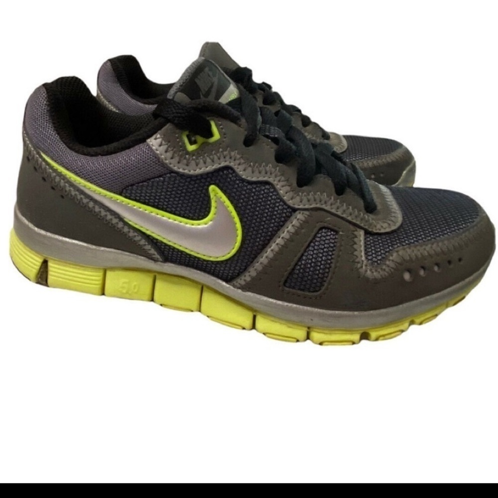 Nike Free Waffle 5.0 Gray/Lime Green Running Sneaker 443912-008 Women Sz…